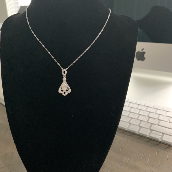 14k Solitaire Diamond Pendent - Picture 9 of 9